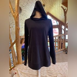 Women’s Columbia fleece shirt